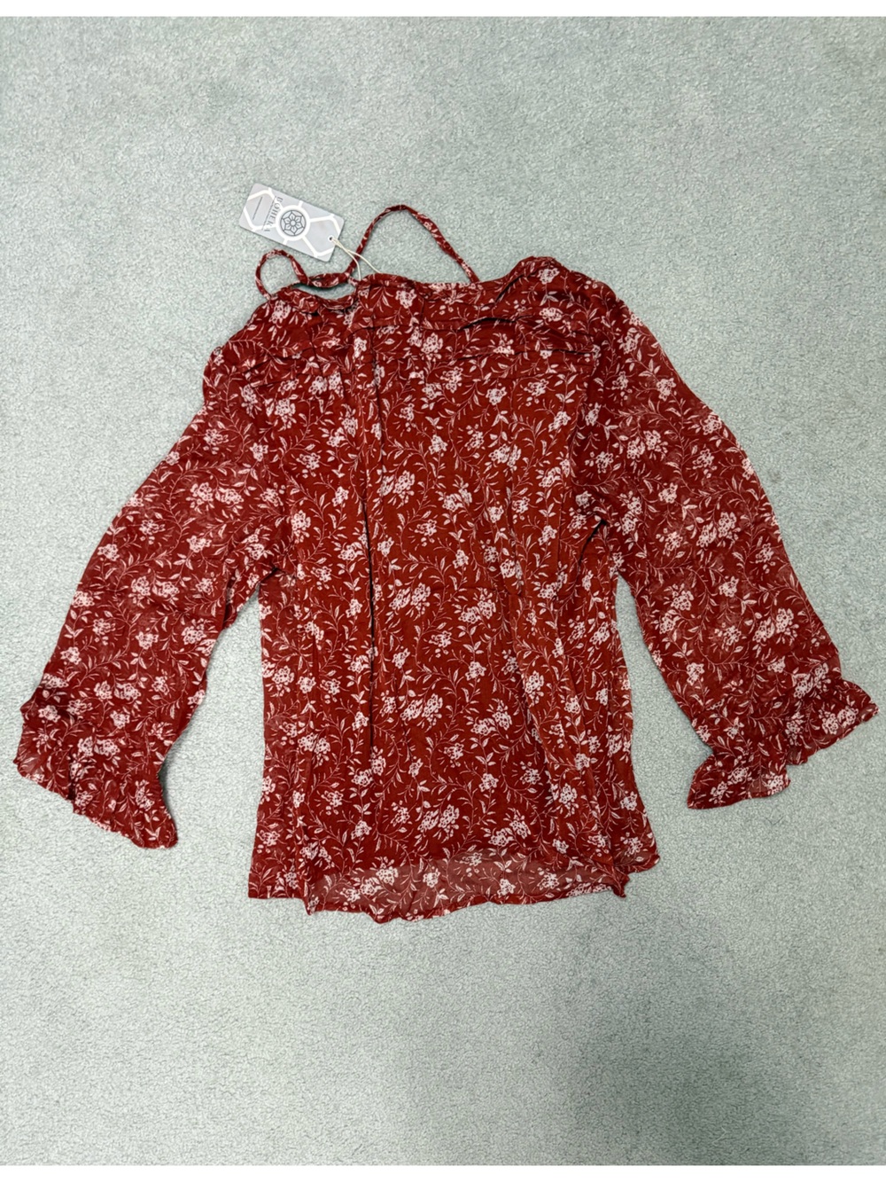 NWT Red Floral Button-Down Blouse XL - Picture 2 of 3